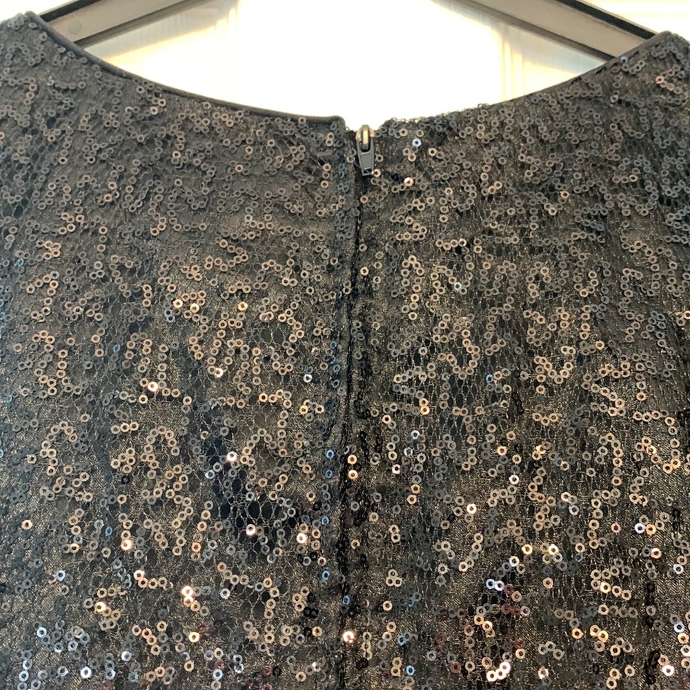Dress - Picture 4 of 5